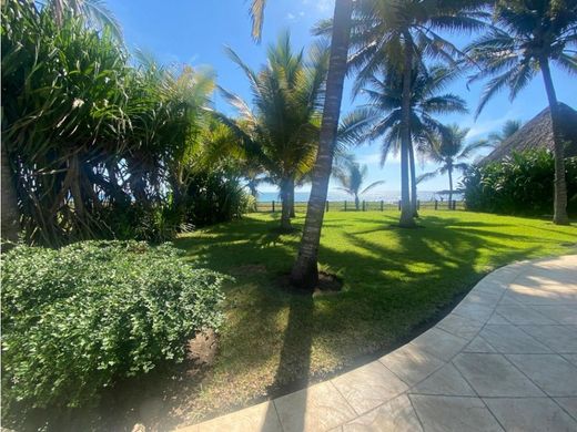 Luxus-Haus in Monterrico, Departamento de Santa Rosa