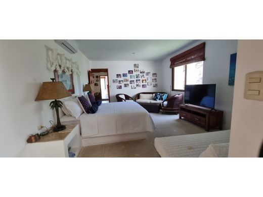 Luxus-Haus in Puerto San José, Municipio de San José