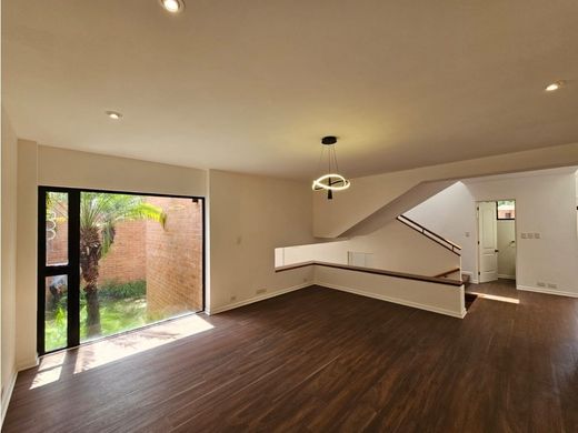 Kamienica w Gwatemala, Municipio de Guatemala