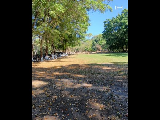 Διαμέρισμα σε Guazacapán, Departamento de Santa Rosa