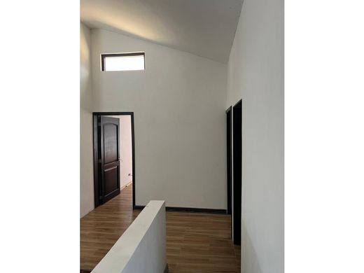 Luxury home in Villa Canales, Municipio de Villa Canales