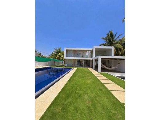 Casa di lusso a Iztapa, Municipio de Iztapa