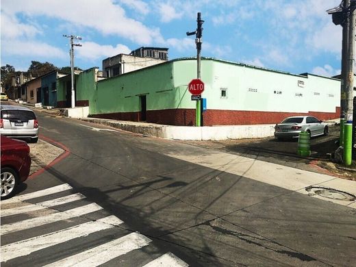 Terreno en Los Mixcos, Municipio de Palencia