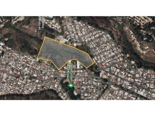 Land for sale in Los Mixcos