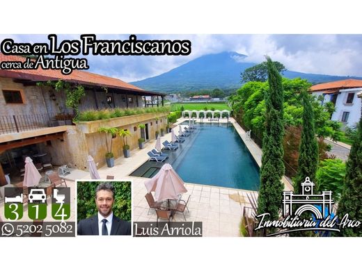 Элитный дом, Антигуа-Гватемала, Departamento de Sacatepéquez