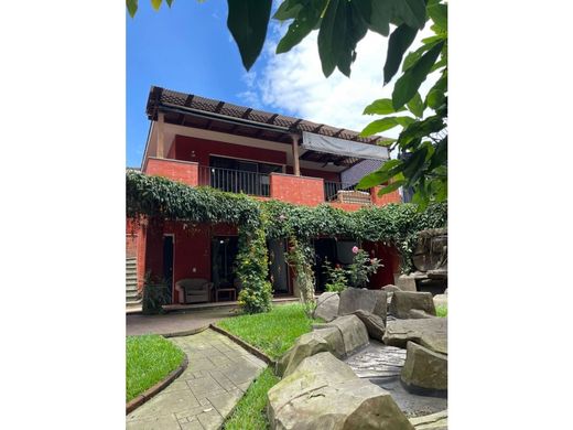 Luxury home in Santa Catarina Pinula, Municipio de Santa Catarina Pinula