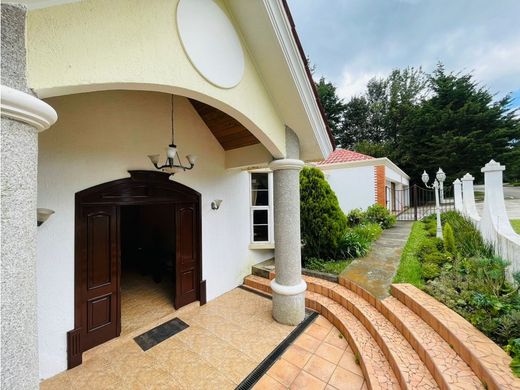 호화 저택 / Guatemala City, Municipio de Guatemala