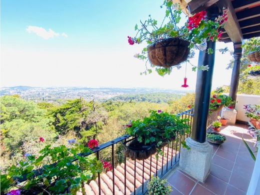 Luxury home in Mixco, Municipio de Mixco