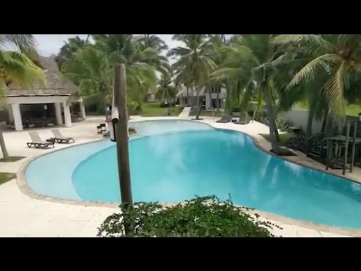 Luxury home for sale in Puerto San José