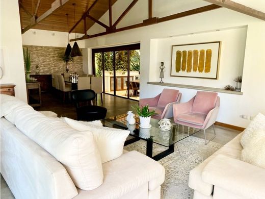 ‏בתי יוקרה ב  Santa Catarina Pinula, Municipio de Santa Catarina Pinula