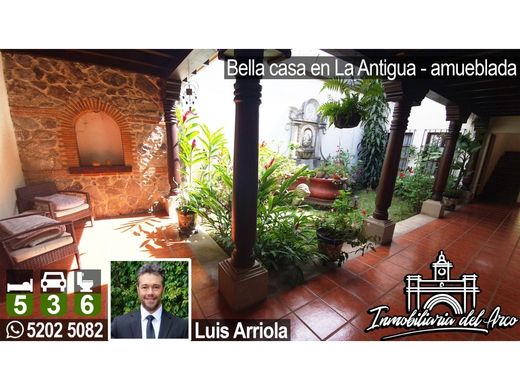 Элитный дом, Антигуа-Гватемала, Departamento de Sacatepéquez