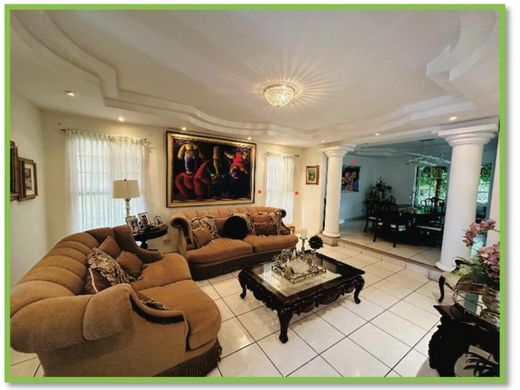 Casa di lusso a Tegucigalpa, Departamento de Francisco Morazán