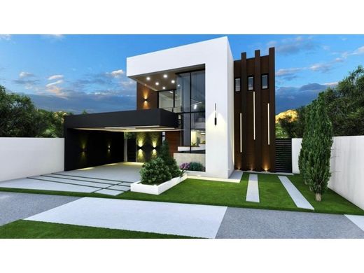 Lüks ev San Pedro Sula, Departamento de Cortés