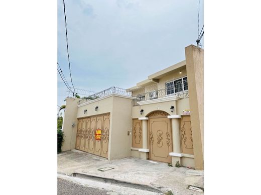 Casa de luxo - Tegucigalpa, Departamento de Francisco Morazán