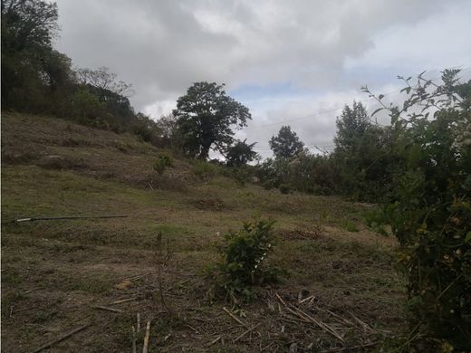Terreno a Tegucigalpa, Departamento de Francisco Morazán