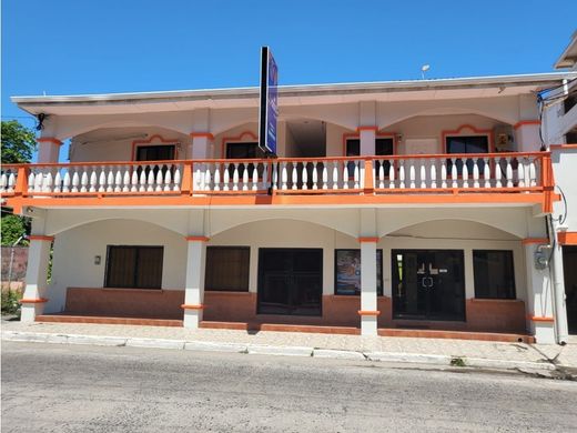 Edificio en Tegucigalpa, Departamento de Francisco Morazán