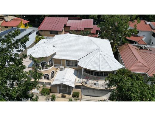 Luxury home in San Pedro Sula, Departamento de Cortés