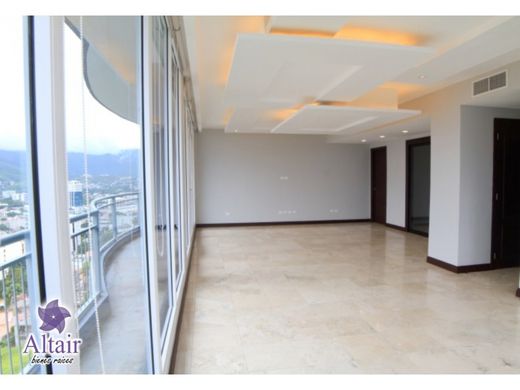 Apartment / Etagenwohnung in Tegucigalpa, Departamento de Francisco Morazán