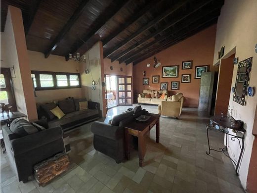 Элитный дом, Тегусигальпа, Departamento de Francisco Morazán