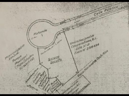 Grond in Uruca, Cantón de San José