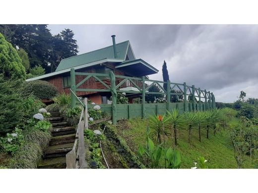 Farmhouse in Barva, Provincia de Heredia