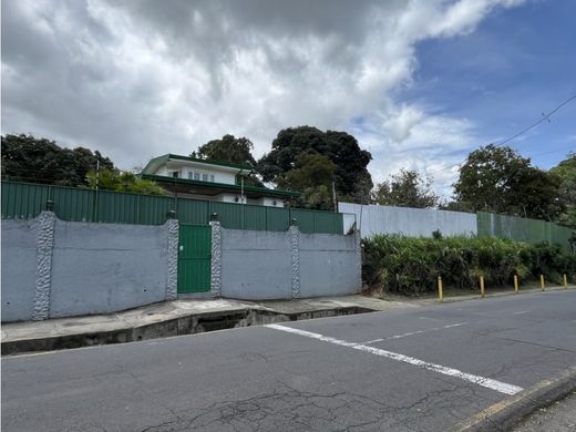 Grond in San José, Cantón de San José