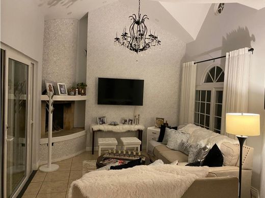 Элитный дом, Concepción, Cantón de Buenos Aires