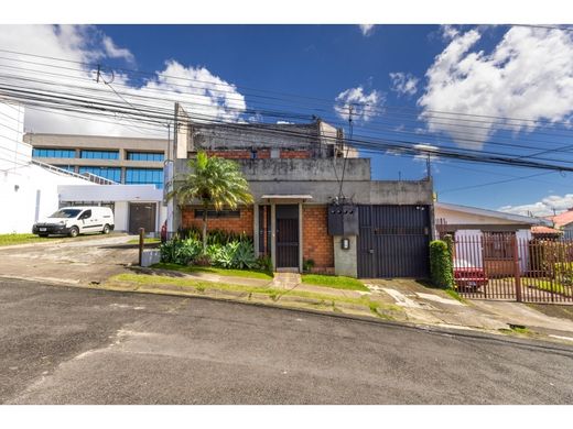Apartment in Carlos María Ulloa, Provincia de San José