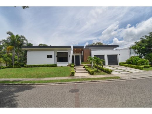 ‏בתי יוקרה ב  Santa Ana, Provincia de San José