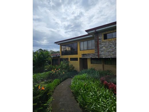 Luksusowy dom w San Josecito, San Isidro