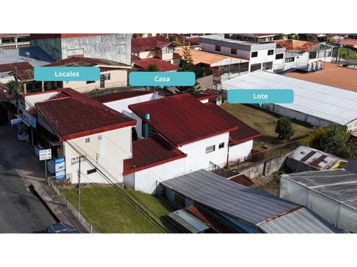 Luxe woning in Anselmo Alvarado, Provincia de San José