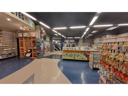 Edificio en San José, Cantón de San José