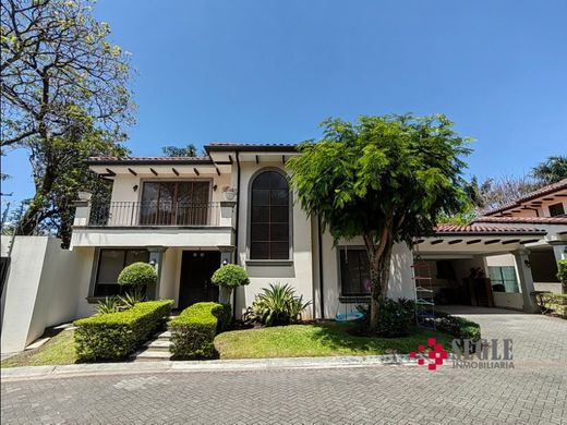 Maison de luxe à Santa Ana, Provincia de San José