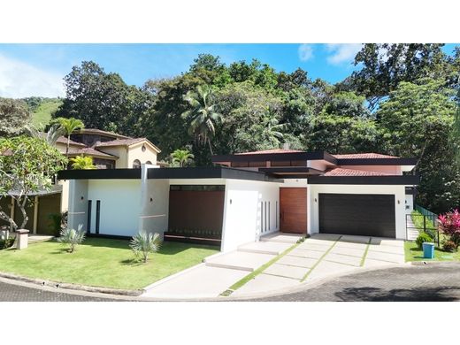 Casa de luxo - Herradura, Garabito