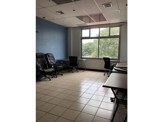 Office in Belén, Carrillo