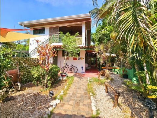 Daire Sámara, Nicoya