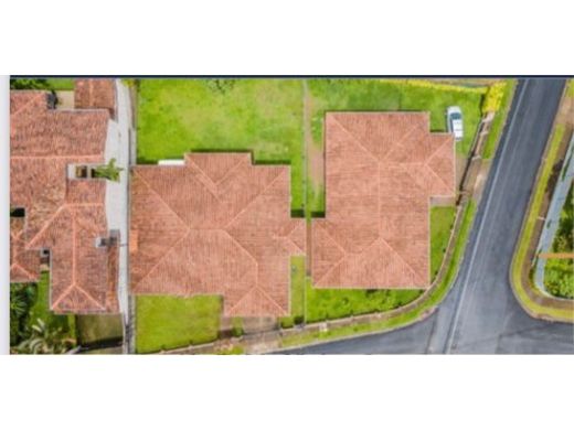 Luxus-Haus in Escazú, Provincia de San José