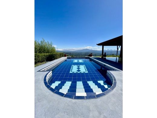 Casa de lujo en Atenas, Provincia de Alajuela