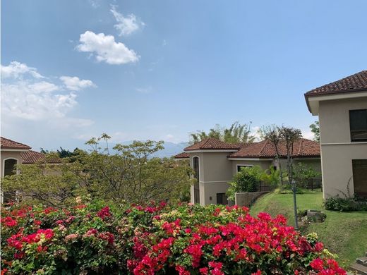 Residential complexes in Escazú, Provincia de San José