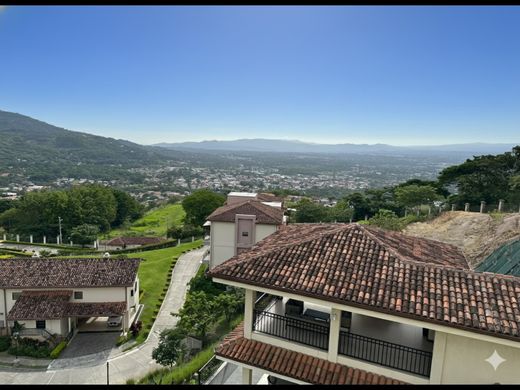 Penthouse w Santa Ana, Provincia de San José