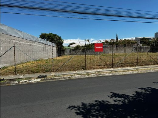 Terreno a Curridabat, Provincia de San José