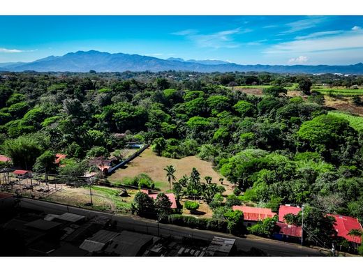 Grond in Grecia, Provincia de Alajuela