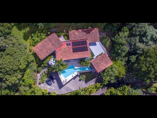 Maison de luxe à Santa Ana, Provincia de San José