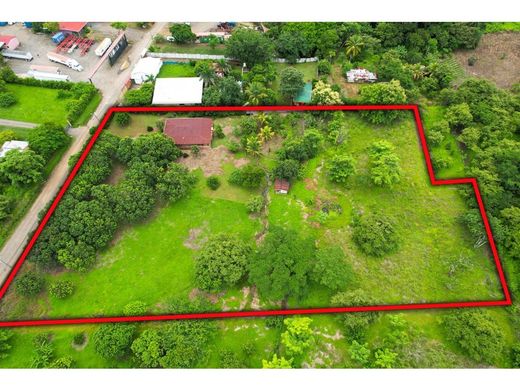 Grond in Orotina, Provincia de Alajuela