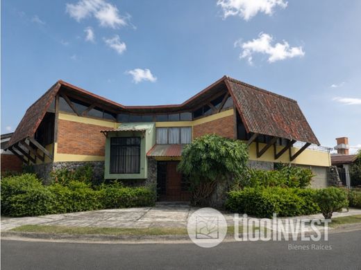 Luxury home in Curridabat, Provincia de San José