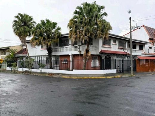 Luxury home in Pavas, Cantón de San José