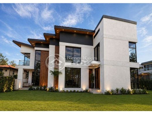 Luxury home in San Francisco, Cantón de Heredia
