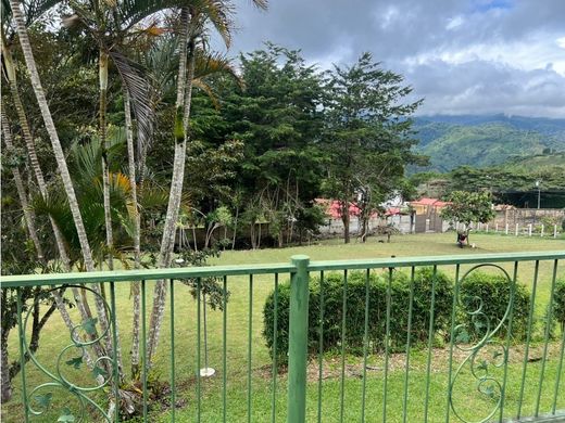 Terrain à Paraíso, Provincia de Cartago