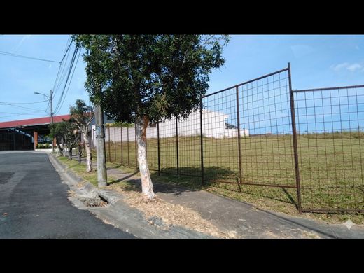 Terreno a Zapote, Cantón de San José