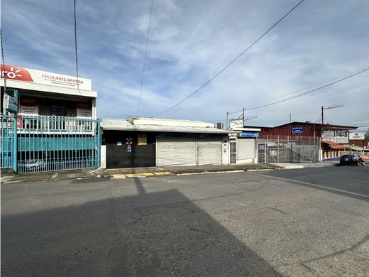 Casa de luxo - Colón, Mora